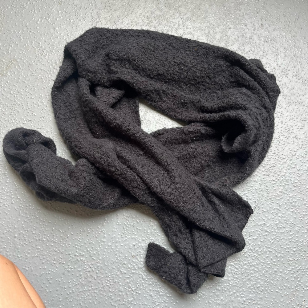 C.C. Cable Knit Scarf Winter Warm‎ Soft Chunky Knit Black